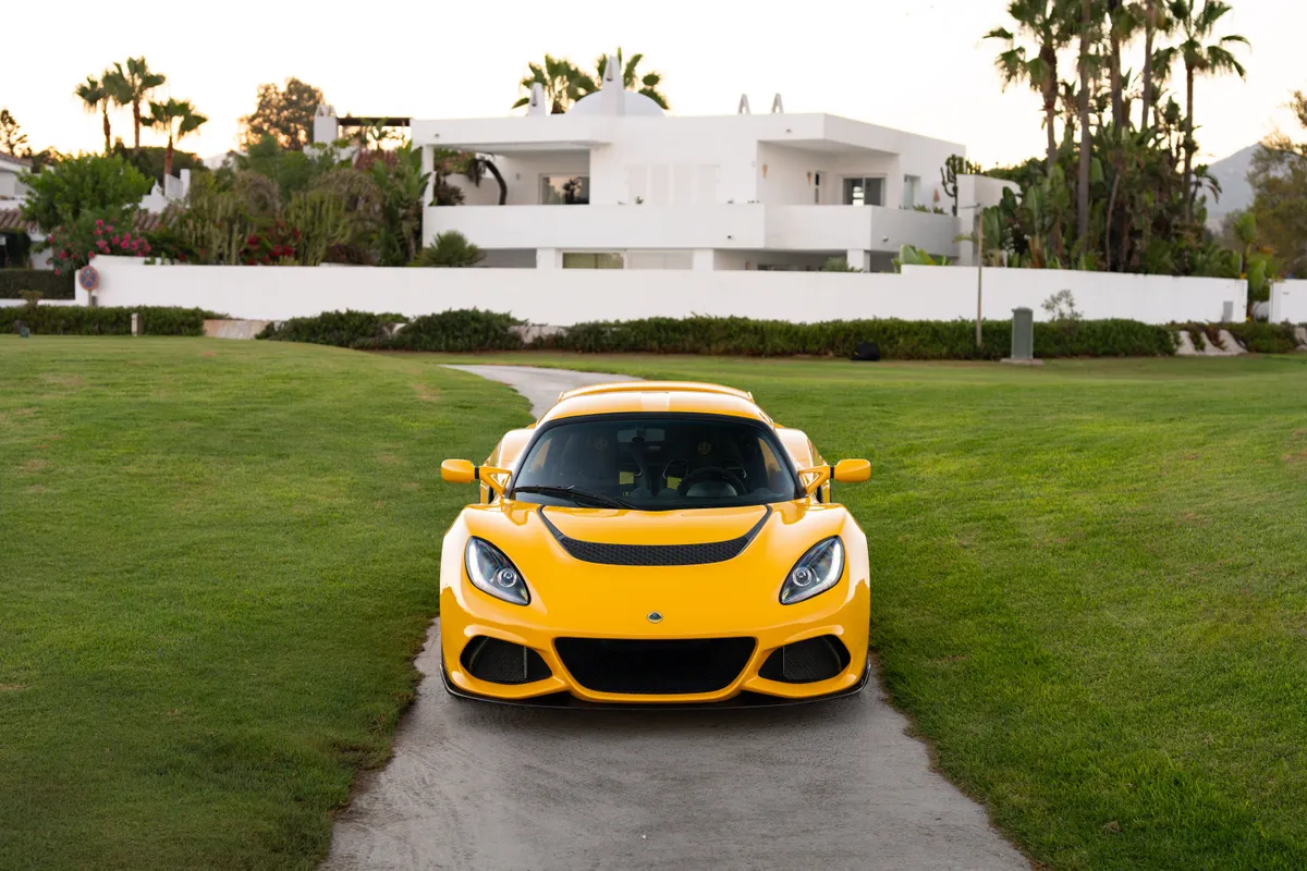 The Exige nose-on at the end of a driveway